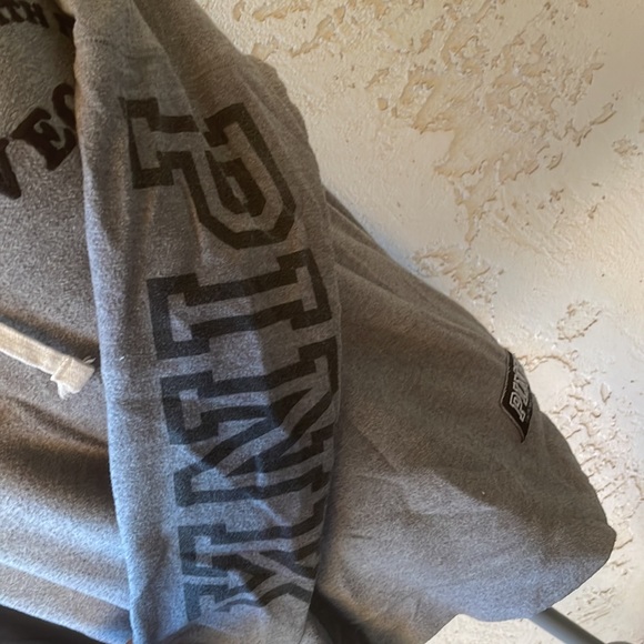 VS Pink Las Vegas Hoodie XS - Picture 3 of 4